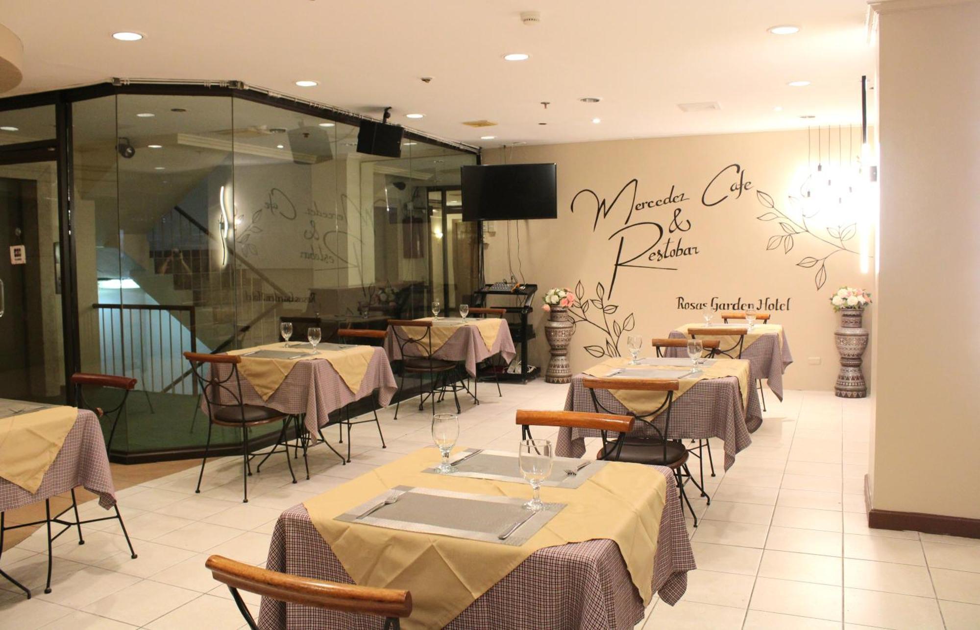 OYO 653 Rosas Garden Hotel Manila Exterior foto